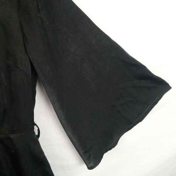 Missguided Black Plunge V Neck 3/4 Sleeve Satin Romper Lined Size 4 Party Zip - Picture 4 of 11